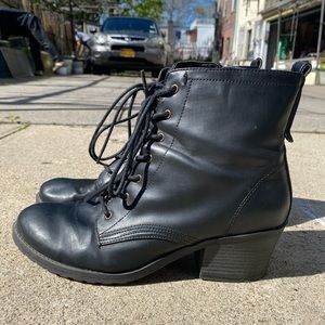 Woman’s Black Heeled Boot